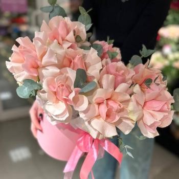 Букет из 9 розовых роз «Флиртую с тобой»